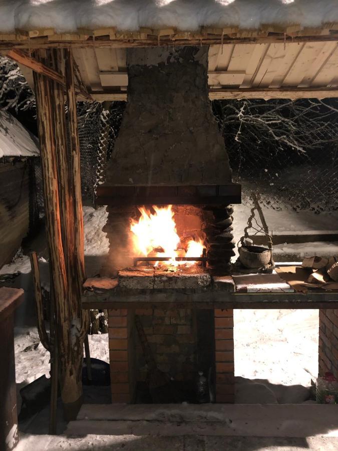 Sadyba Vanda Oryavchyk Esterno foto
